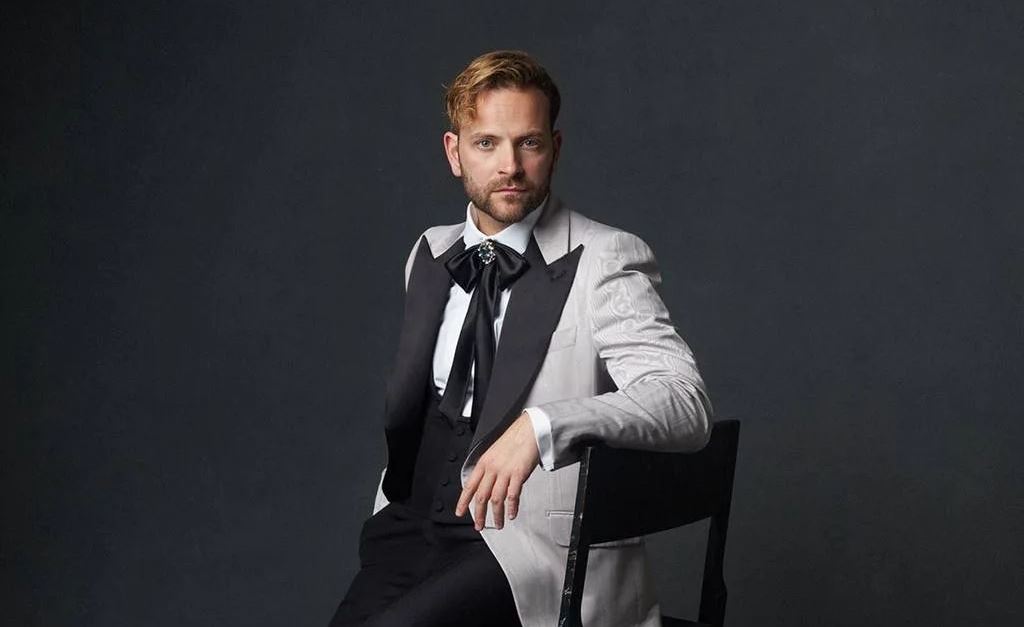 Who is Alessandro Borghi: the golden actor of today, career and private life