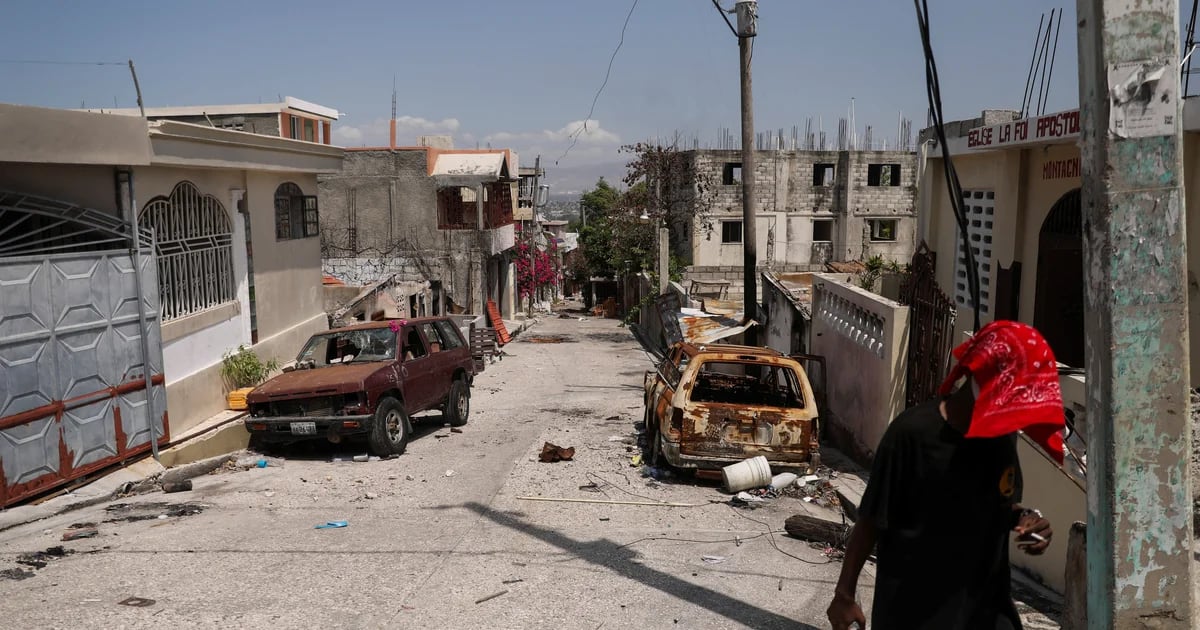 The UN has warned that the situation in the Haitian capital remains tense and unstable